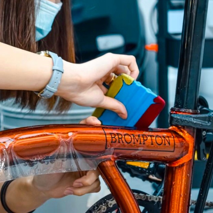 Folia Ochronna Na Rower 5cmx5M Taśma PPF Bezbarwna Samoprzylepna Na Rame