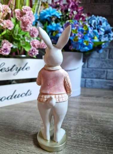 FIGURKA WIELKANOCNY PAN ZAJĄC KRÓLIK model XVI róż