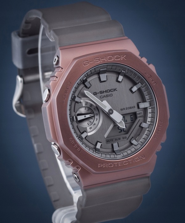 Zegarek Casio G-SHOCK Octagon Carbon Core Guard Casio-GM-2100MF-5AER