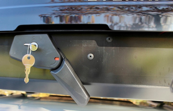 BAGAŻNIK DACHOWY BOX BOKS KUFER HAKR ETERNAL 600 L.