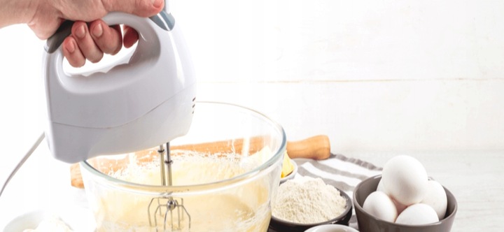 MOCNY Mikser MAESTRO Robot kuchenny Z MISĄ OBROTOWĄ 5 biegów TURBO 600W