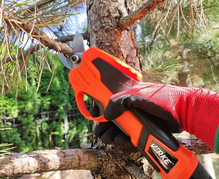 SEKATOR AKUMULATOROWY ELEKTRYCZNY NOŻYCE OGRODOWY AKU DO KWIATÓW KRZEWÓW