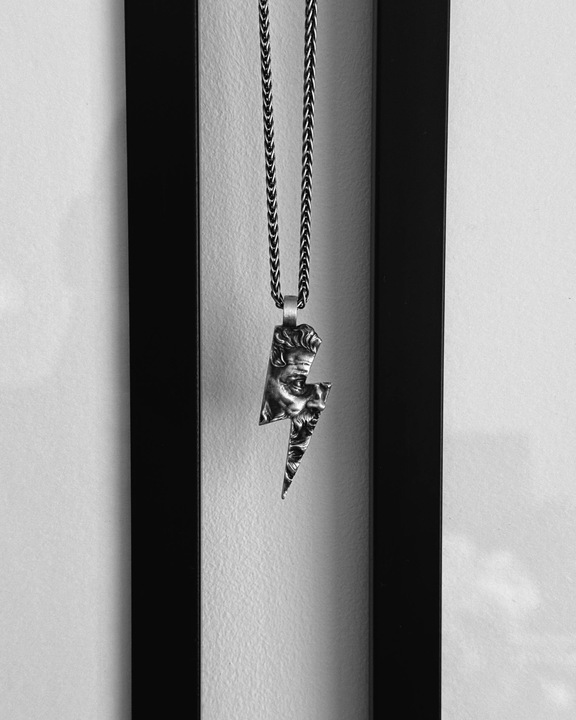 Srebrny wisiorek ZEUS. LIGHTNING