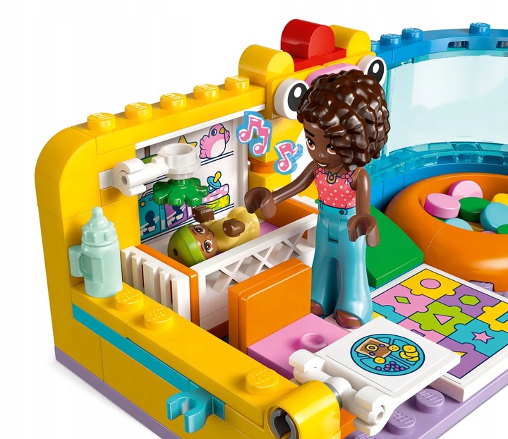 Pokój zabaw młodszej siostry Aliyi 42645