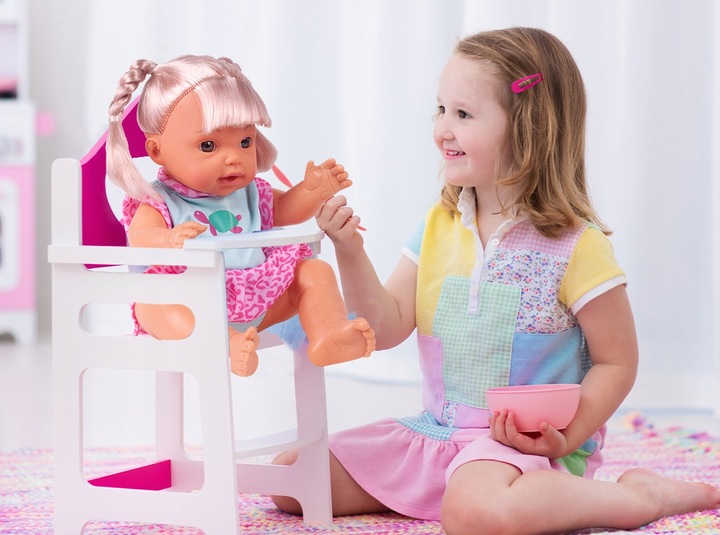 LALKA W NOSIDEŁKU INTERAKTYWNA SIUSIA GAWORZY Z BUTELKĄ WARKOCZE UBRANKO