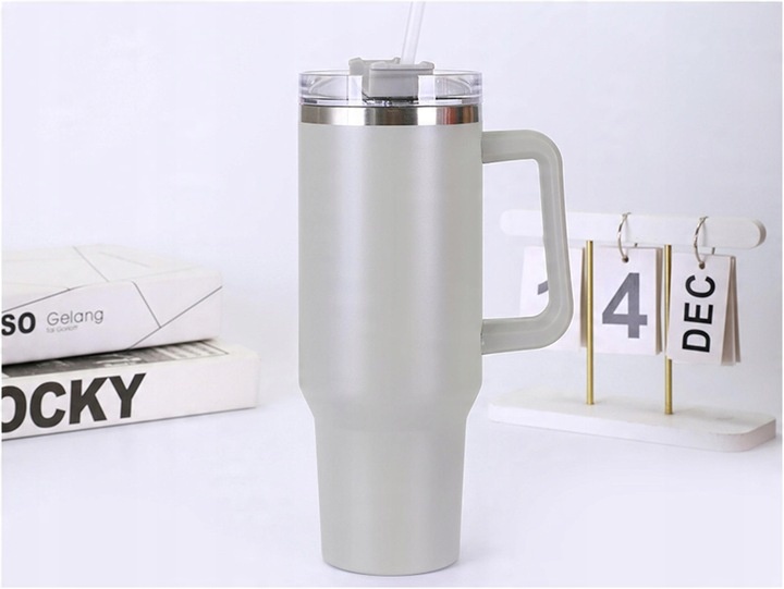 MagiCook KUBEK TERMICZNY 1200 ML ZE SŁOMKĄ STYLE USA Jasna Szarość