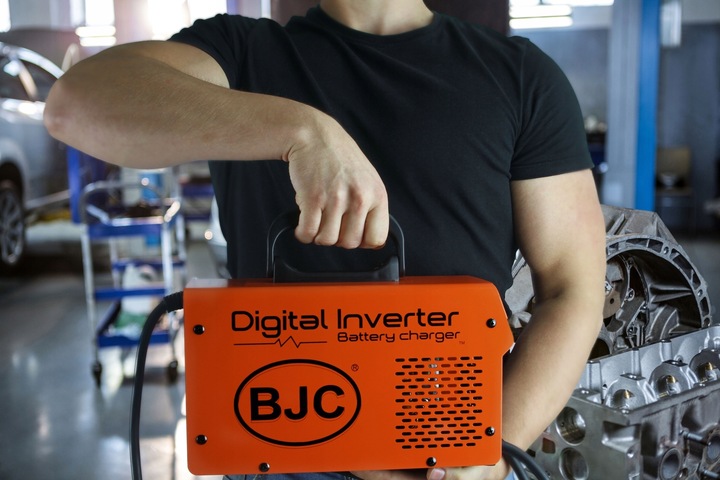 PROSTOWNIK INWERTOROWY 12V 24V ROZRUCH