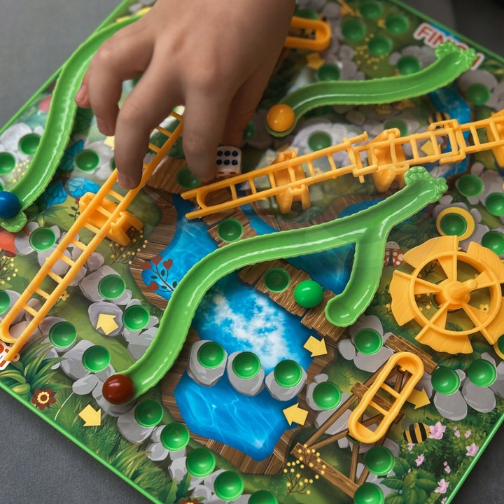 GRA PLANSZOWA WĘŻE DRABINY 3D SNAKES AND LADDERS RODZINNA 5+ WOOPIE