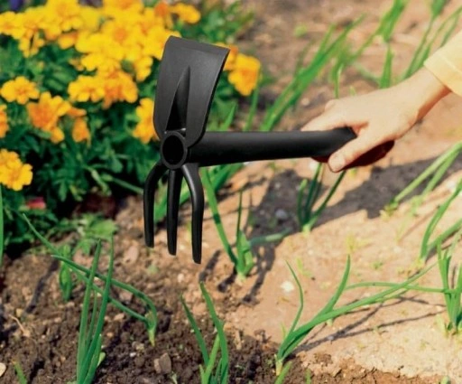 FISKARS SOLID Motyczka z tworzywa 137040