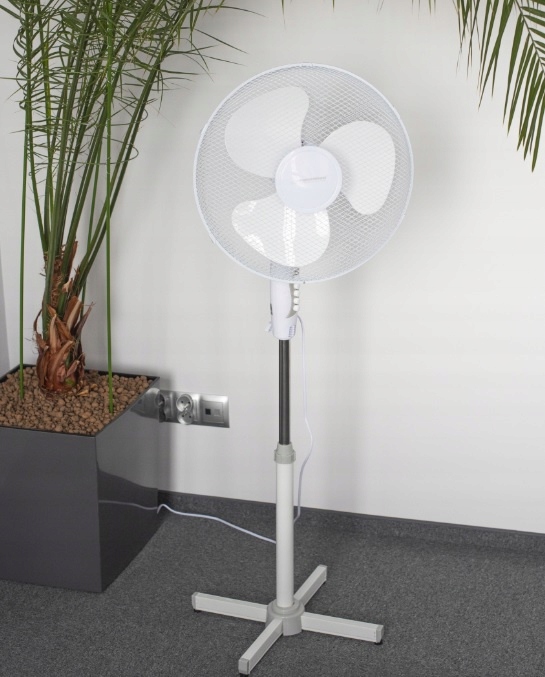 NIEBIESKI WENTYLATOR STOJĄCY wiatrak PODŁOGOWY OBROTOWY CICHY MOCNY