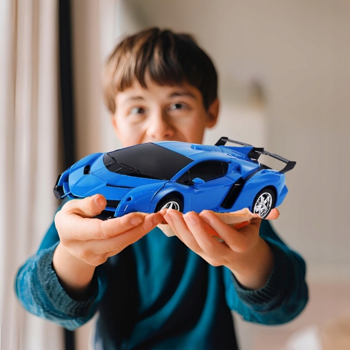 ROBOT TRANSFORMUJĄCY SIE W SAMOCHÓD LAMBO 2W1 AUTO NA PILOT RC DZIECI