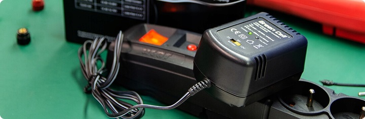 Prostownik Ładowarka Do Akumulatorów AGM 2V 6V 12V