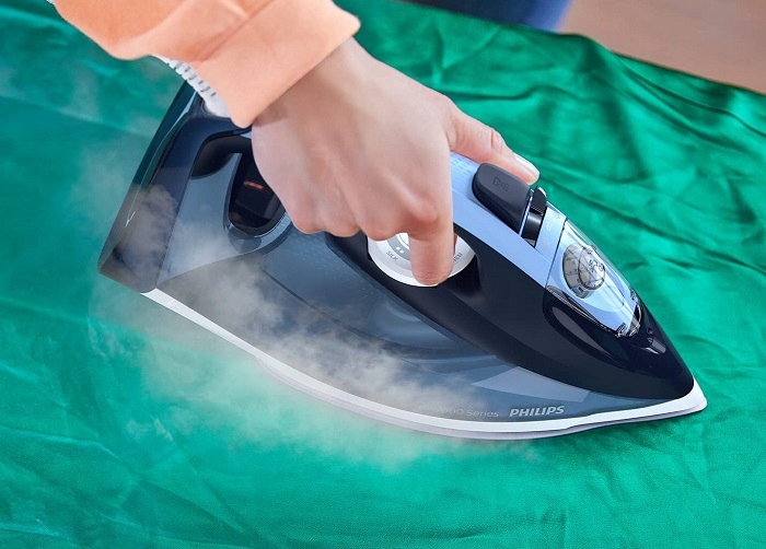 Żelazko parowe Philips DST7020/20 SteamGlide Plus Series 7000 2800W