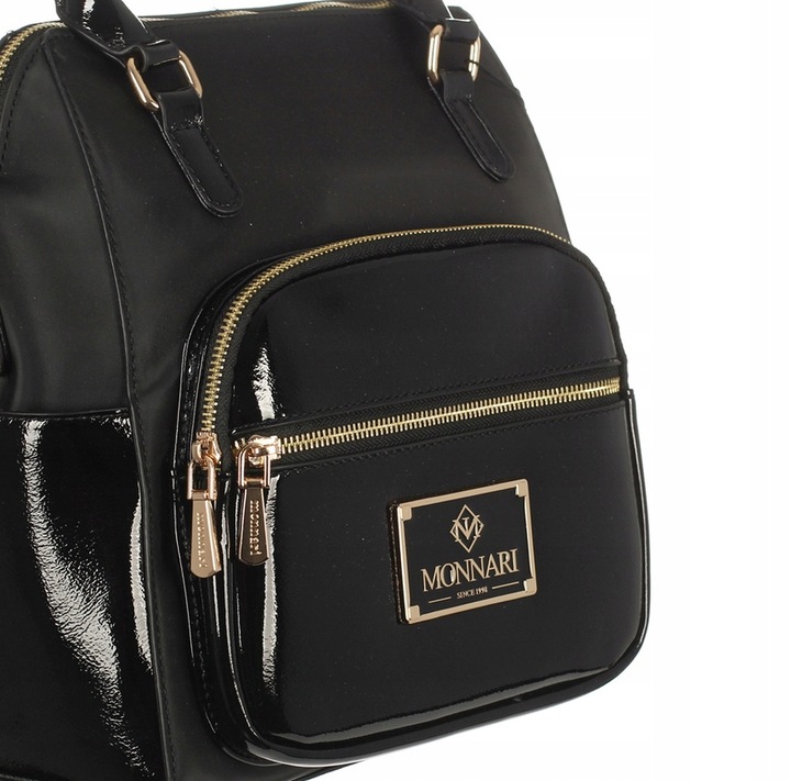 Monnari Czarna torebka listonoszka KUFEREK do ręki i plecak w jednym 3w1