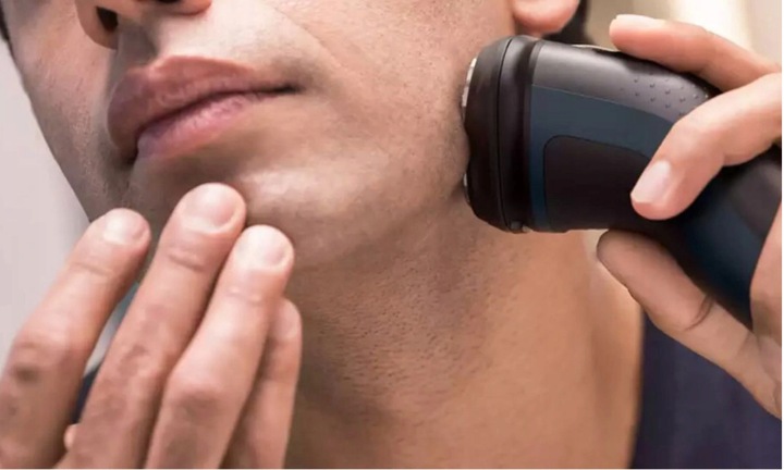 MASZYNKA DO GOLENIA PHILIPS GOLARKA MĘSKA ELEKTRYCZNA BEZPRZEWODOWA MOCNA