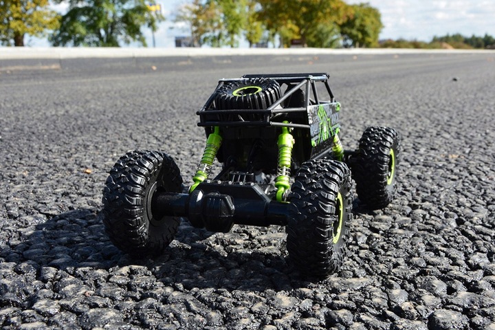 SAMOCHÓD RC ROCK CRAWLER 4x4 DWA SILNIKI AUTO TERENOWY
