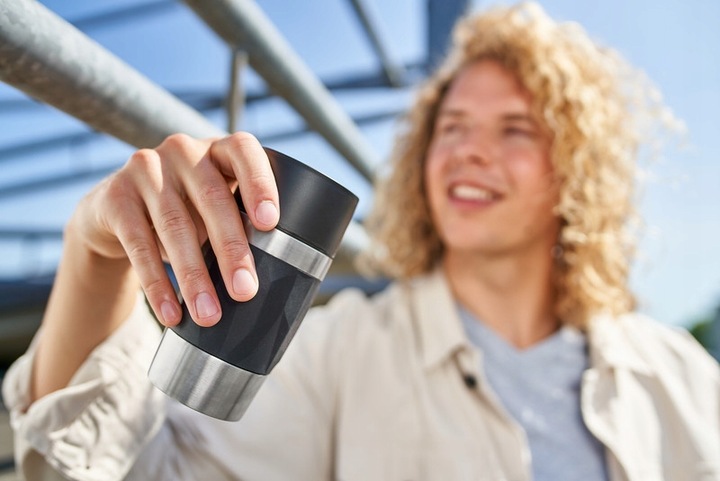 Kubek termiczny TravelMug 0.3L niebieski silikonowa osłona