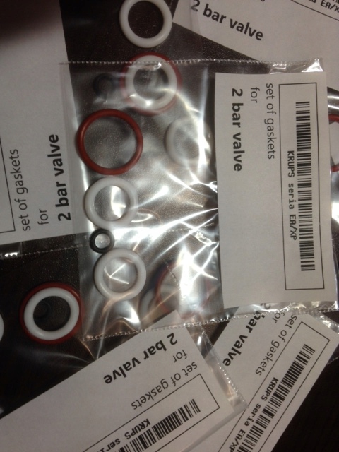 Komplet naprawczy uszczelek do eksp KRUPS EA81*/80 ,EA8250 do EA84**