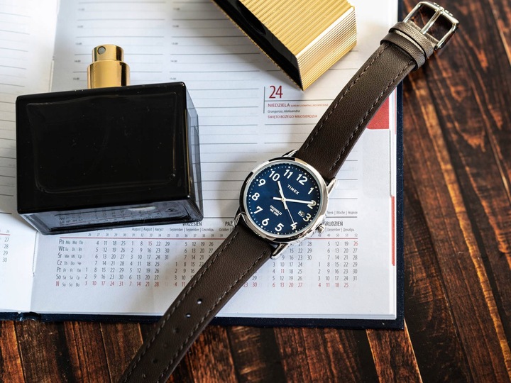 DAMSKI ZEGAREK TIMEX TW2V75200 EASY READER BRĄZOWY NA PASKU PODŚWIETLENIE