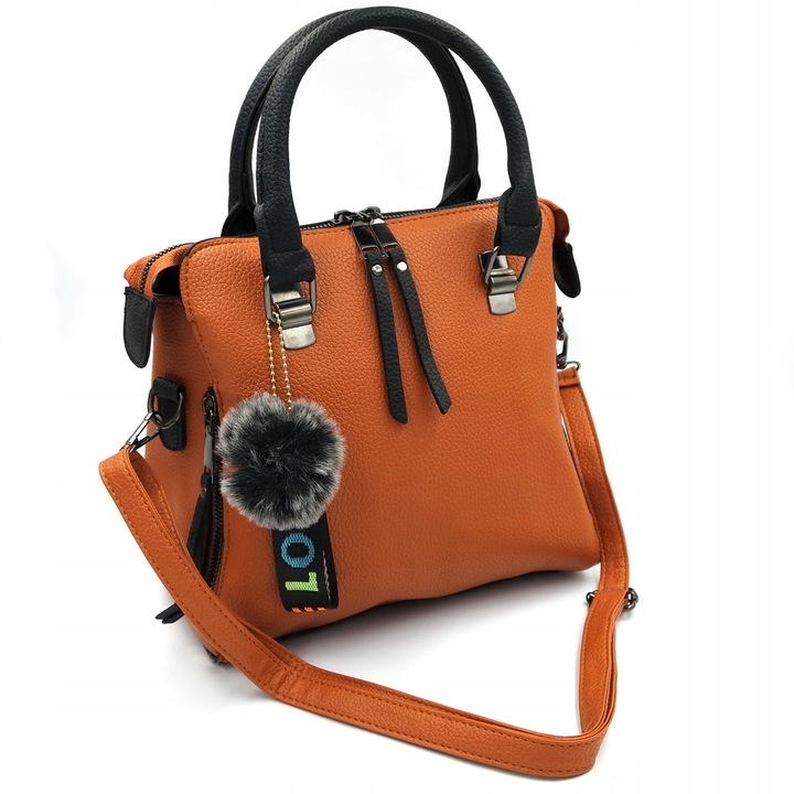 Torebka Brązowa Kuferek Damska Brelok Pompon Do Ręki na Ramię