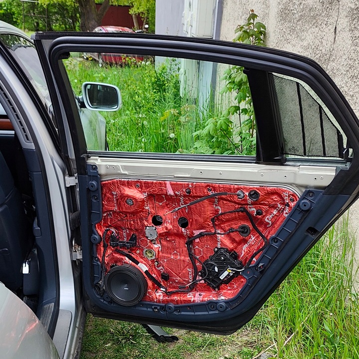 MATA WYGŁUSZAJĄCA 2mm BUTYLOWA alubutyl 400x50 2m2 drzwi bagażnik podłoga