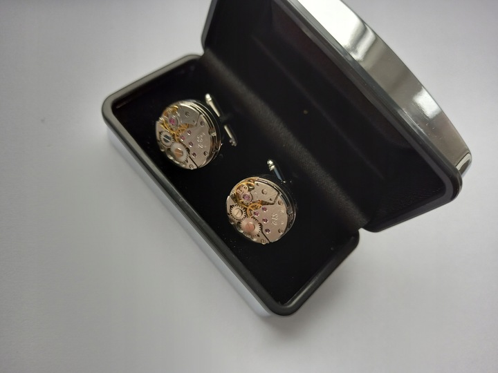 Spinki do mankietów Zegarek Werk Mechanizm Zegarka Steampunk Metalowe Etui