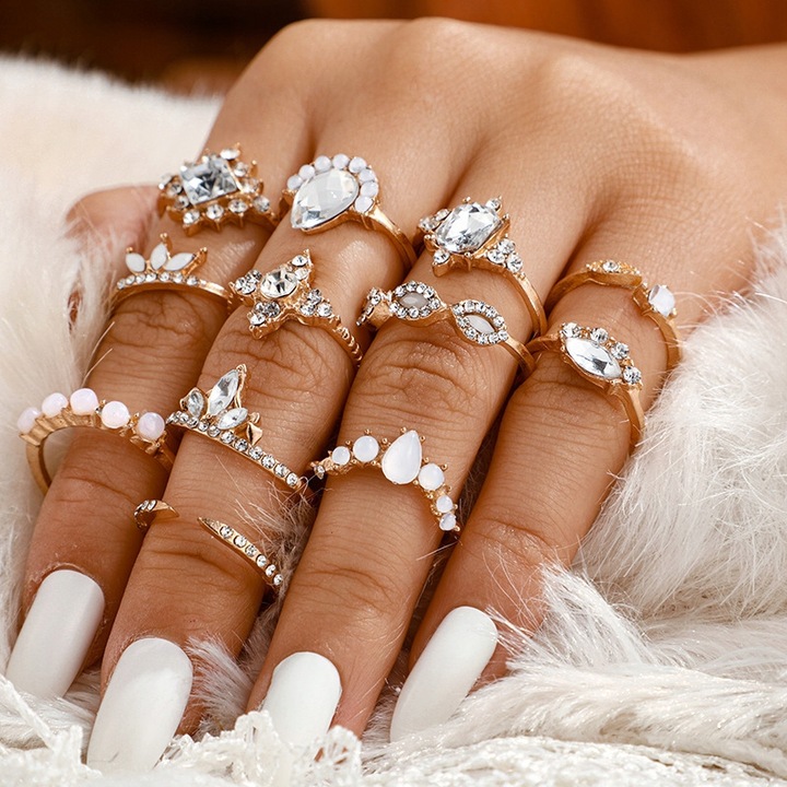 Złoty ZESTAW PIERŚCIONKÓW RETRO PUNK BOHO 10