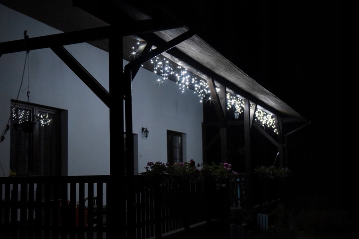 SOPLE 300 LED PROFESJONALNE GRUBE LAMPKI choinkowe KURTYNA + FLASH mikołaj