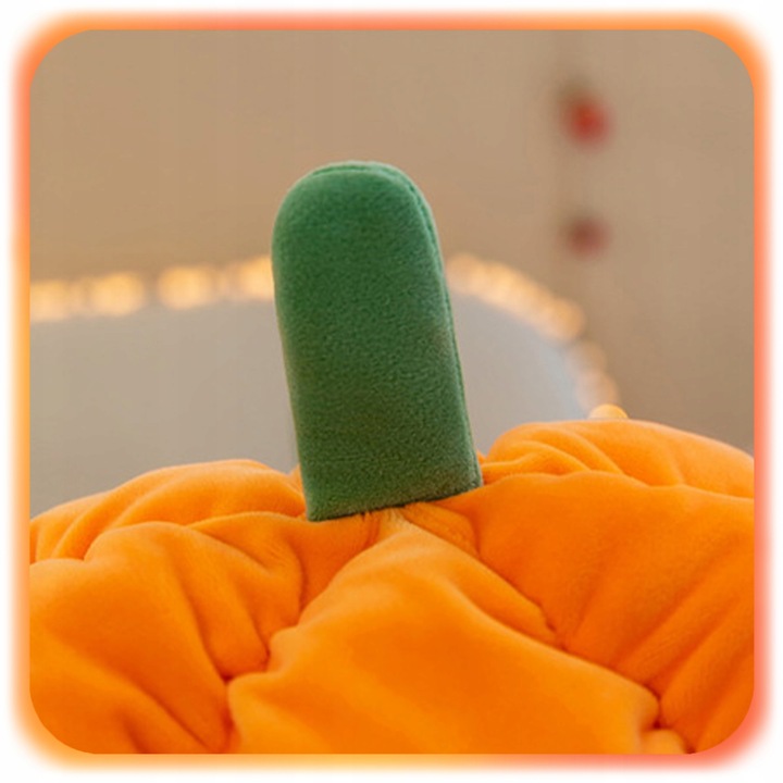 MASKOTKA PIESEK W DOMKU Z DYNI Pluszowy Pies PLUSZAK 2w1 dla dzieci 25 cm