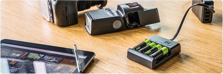 ŁADOWARKA AKUMULATORKÓW BATERII AAA AA USB C MICRO