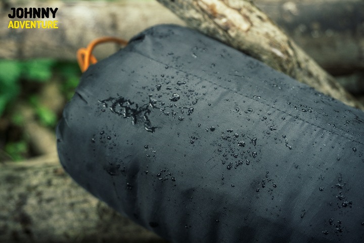 Poduszka turystyczna PIANKA ZIELONY