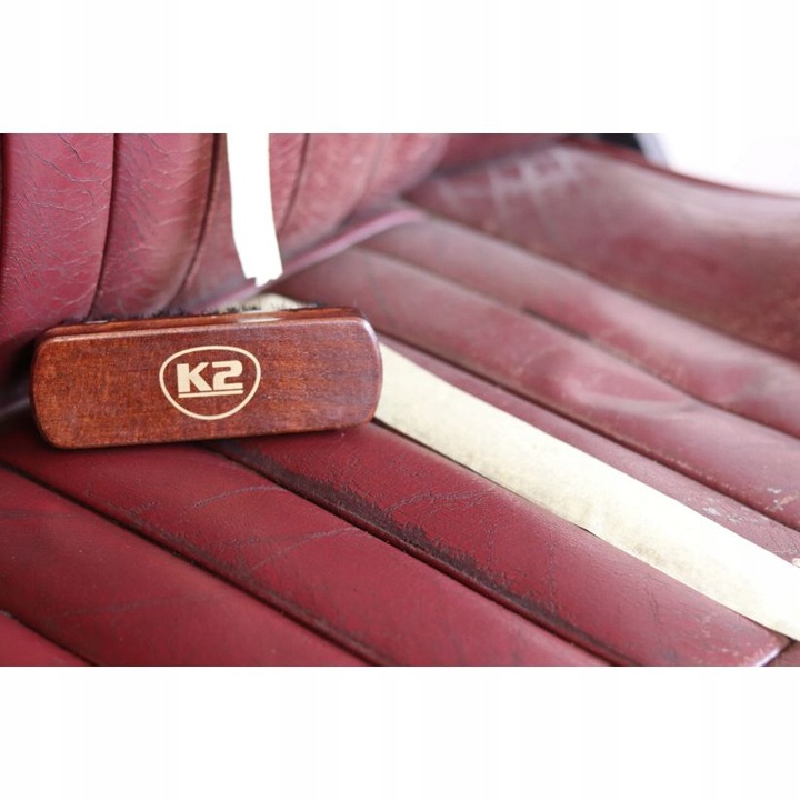 AKCESORIA DO CZYSZCZENIA I PIELĘGNACJI AUTA