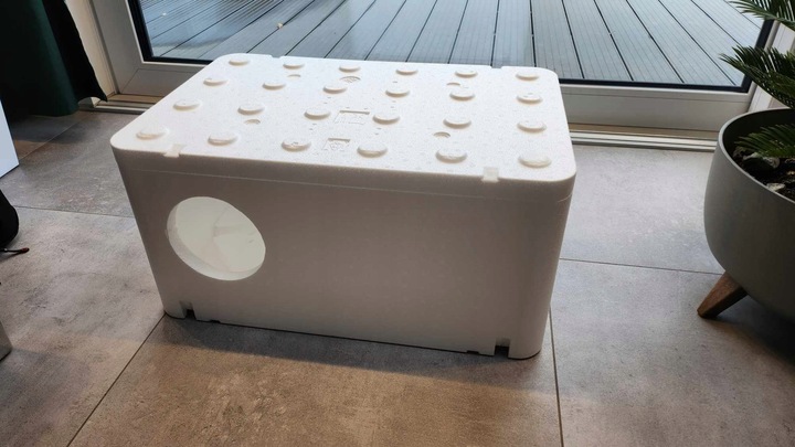 Duży Domek wiosenny budka dla kota styropianowy Box 60x40x30cm KB