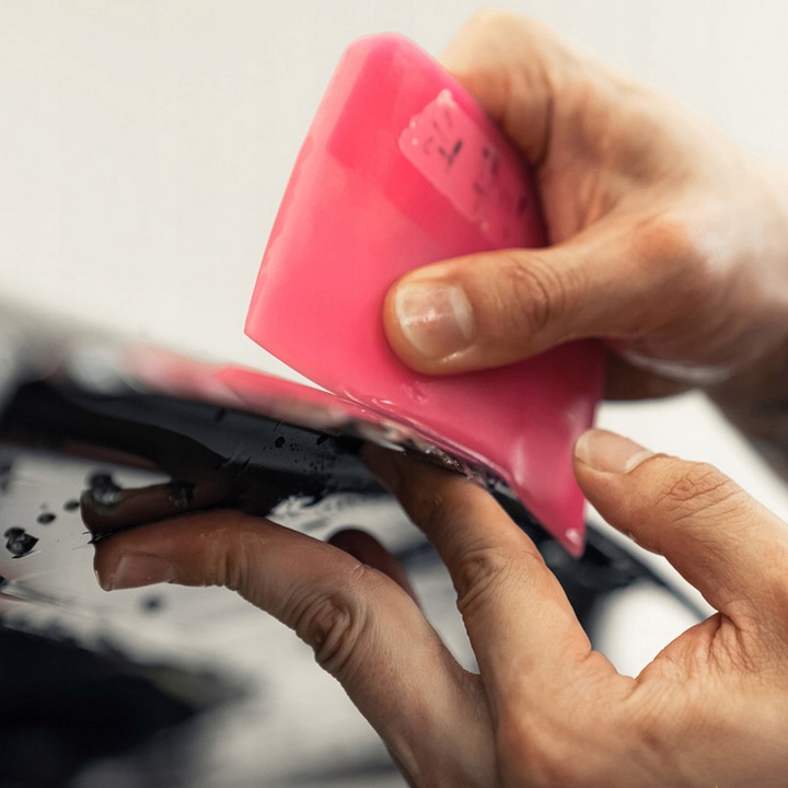 Folia Ochronna PPF Bezbarwna Samoprzylepna Gruba Na Stół Samochód Rower