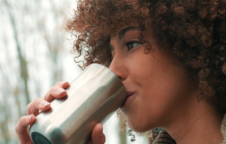Przenośny Ekspres Do Kawy Z Kubkiem 2w1 Wacaco Pipamoka Stal Nierdzewna