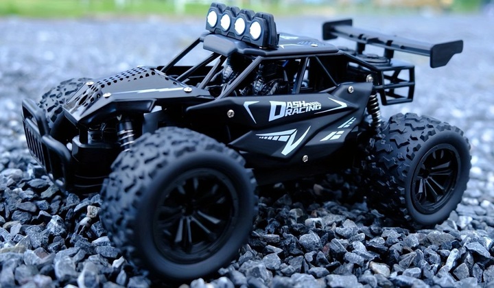 SAMOCHÓD ZDALNIE STEROWANY AUTO TERENOWE RC AUTKO PILOT LED ZABAWKA PREZENT