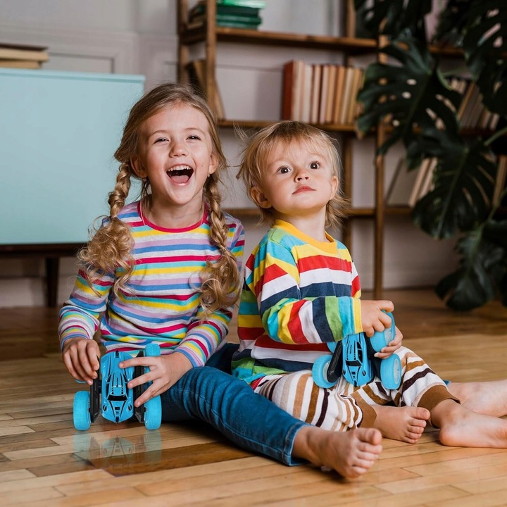 SAMOCHÓD ZDALNIE STEROWANY RC RĘKĄ GESTY PILOT AUTO 4X4 DUŻE KOŁA 360