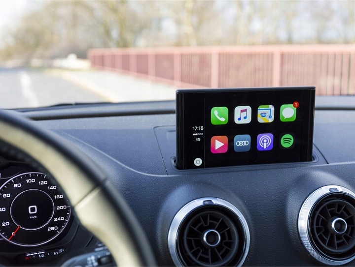 Carlinkit - uniwersalny bezprzewodowy adapter Android Auto iPhone CarPlay