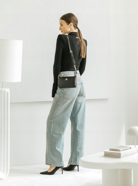 BETLEWSKI Mała torebka wizytowa kopertówka dwa paski wygodna sztywna