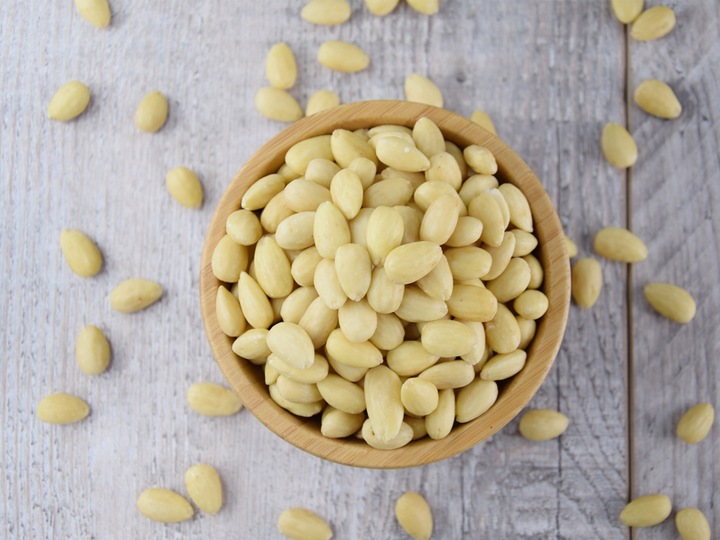 MIGDAŁY BLANSZOWANE 1kg Naturalne - MIGOgroup