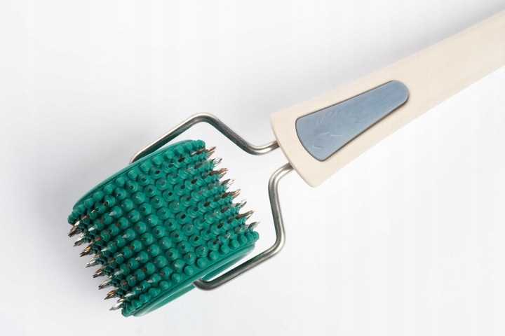 Aplikator LYAPKO WAŁEK z igłami do masażu twarzy ZIELONY + GRATIS