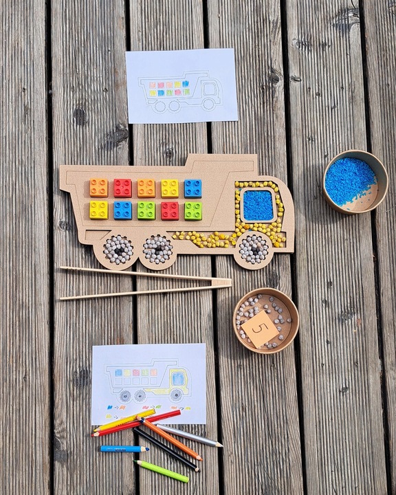 Sensokarton Wywrotka Klockowa