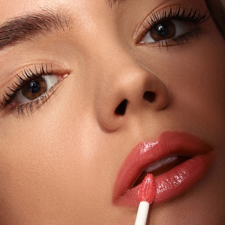 Eveline Cosmetics Variete błyszczyk do ust 06