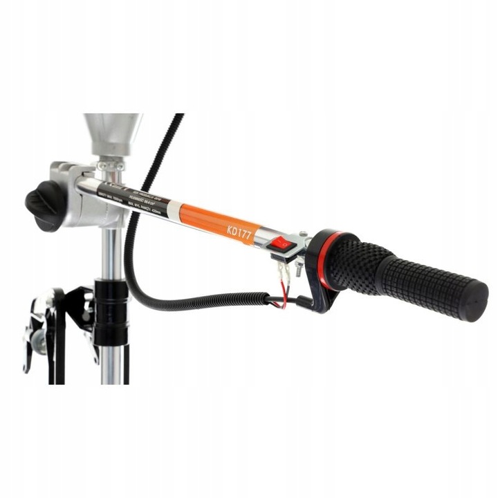 SILNIK ZABURTOWY SPALINOWY DO ŁÓDKI PONTONU 2-SUWOWY 5.8KM KD177