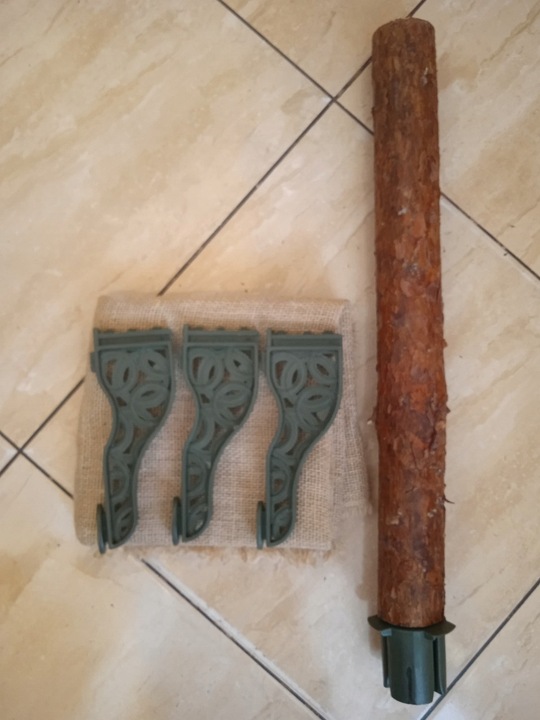 Choinka NA PNIU ubrana Z DEKORACJĄ ozdobami ubrana 100 cm z lampkami LED