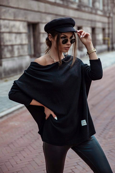 Sweter flamingo czarny Me Gusta