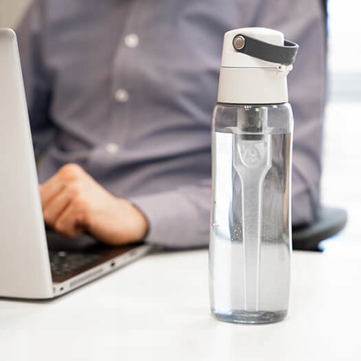 Butelka Dafi SOLID 0,5L z wkładem filtrującym (szafirowa) BARWIONY KORPUS