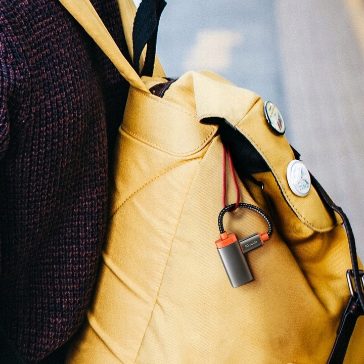 MCDODO PRZEJŚCIÓWKA ADAPTER LIGHTNING MINI JACK 3,5MM KABEL DO IPHONE 13 14