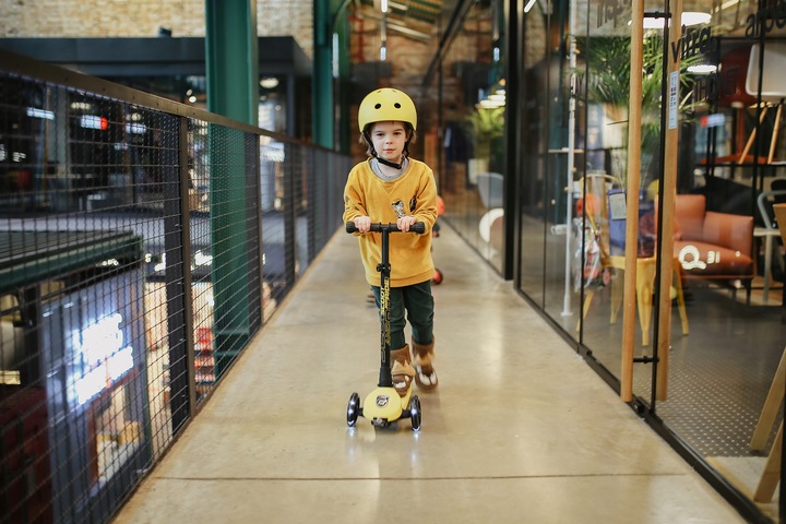 Kask rowerowy dziecięcy na hulajnogę Scoot and Ride, rozm. XXS-S, 1-5 lat