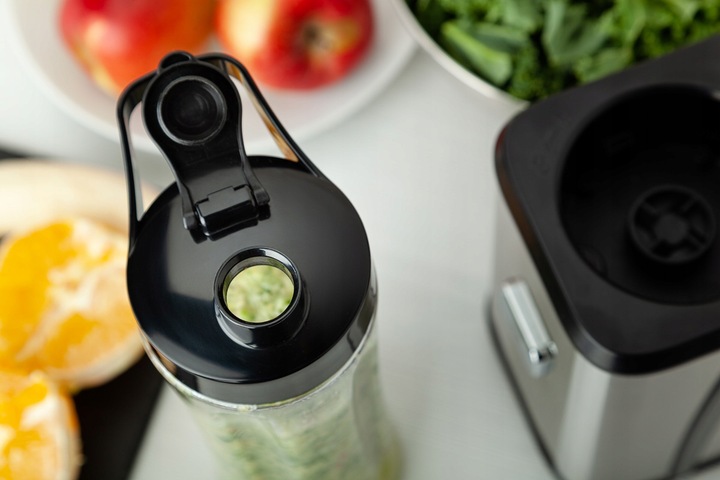 BLENDER KIELICHOWY DO KOKTAJLI 3w1 + 2 BIDONY 700W